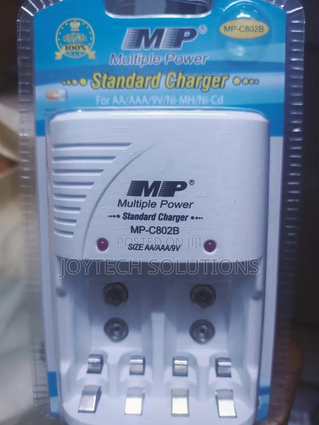 Standard Charger Multiple Power Charger for Aa/Aaa/9v