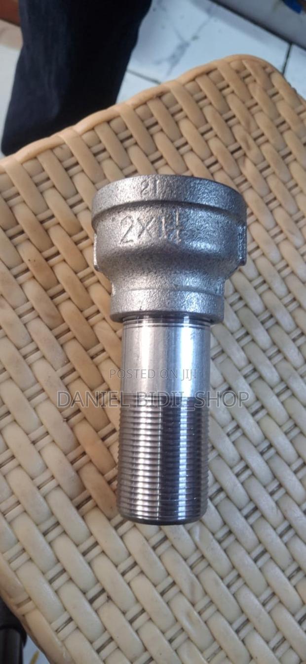 2 by 11⁄4inch Steel Pipe Reducer