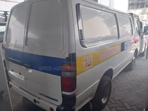 Toyota Dyna Van