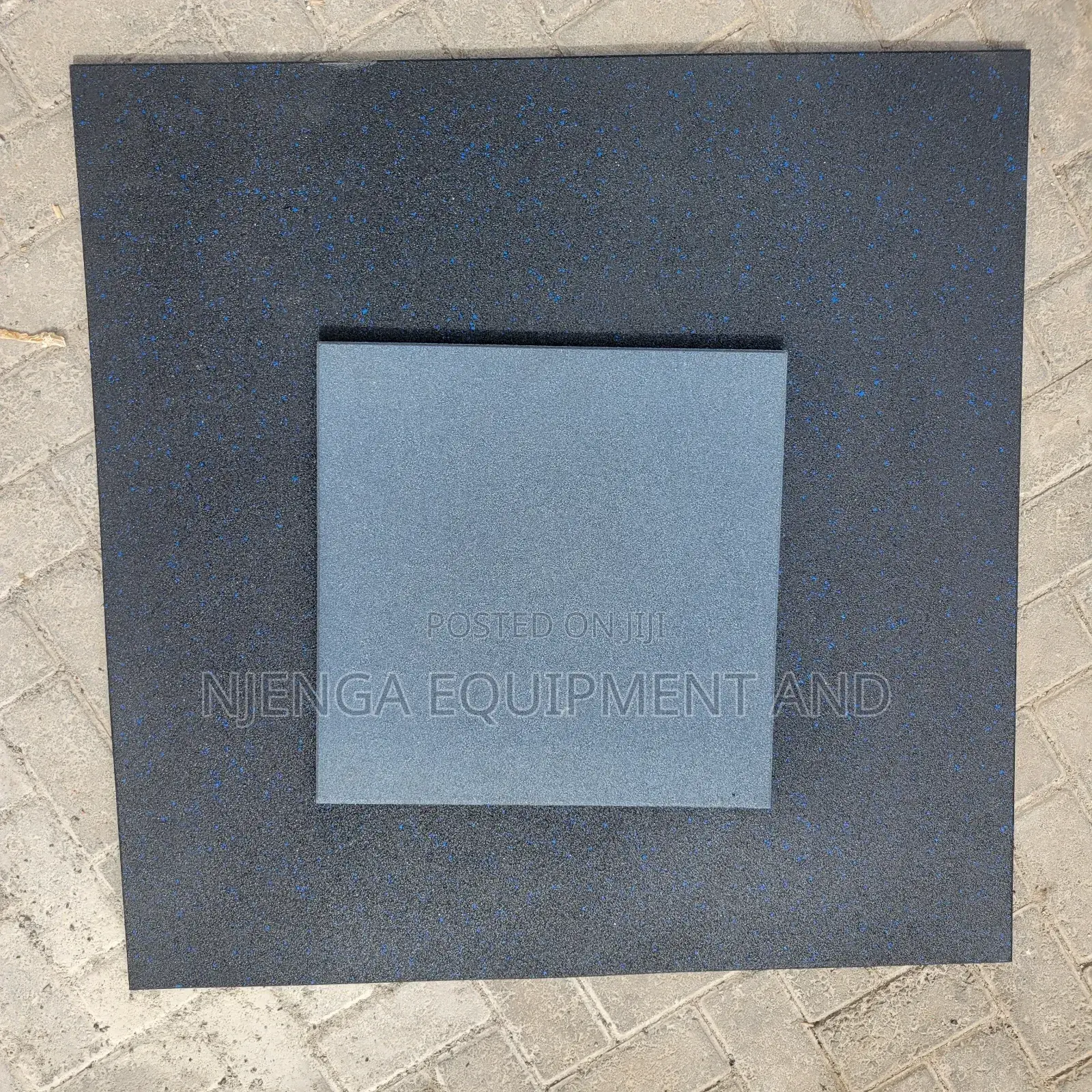 20mm and 15mm Rubber Surface Tiles Available