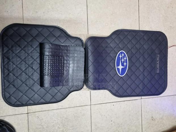 2 PCS Set Branded Rubber Car Mats All-Weather