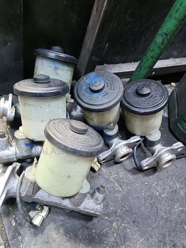 Brake Master Cylinder Toyota AE 110 - thumbnail 2