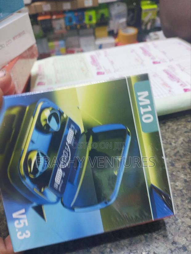 M10 Wireless Headphones - thumbnail 3