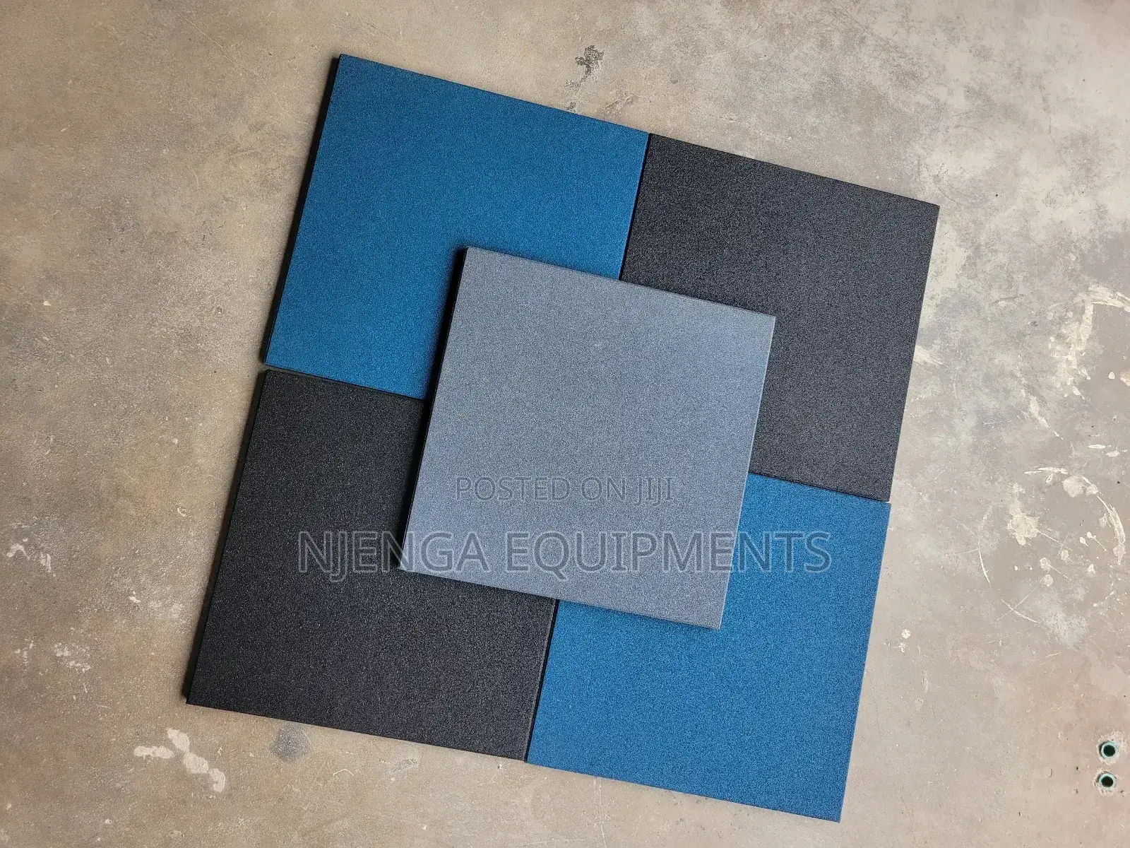 Anti-Slip Shock Arbsobent Tiles/ Gym Tiles