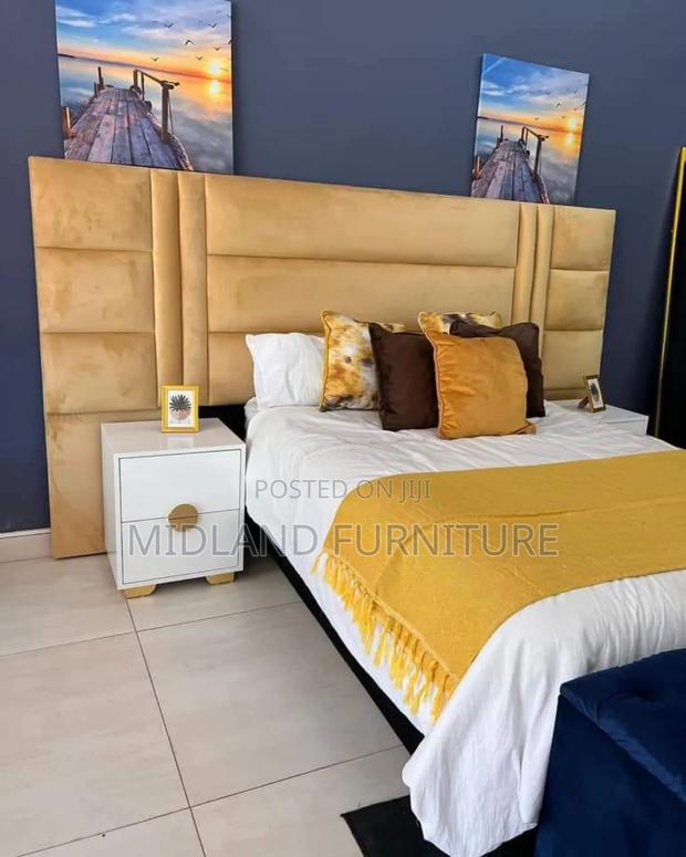 Modern Beds With Overlapping Headboard - main view