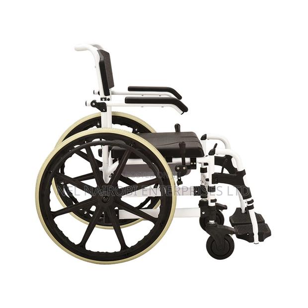 Commode Wheelchair - thumbnail 2
