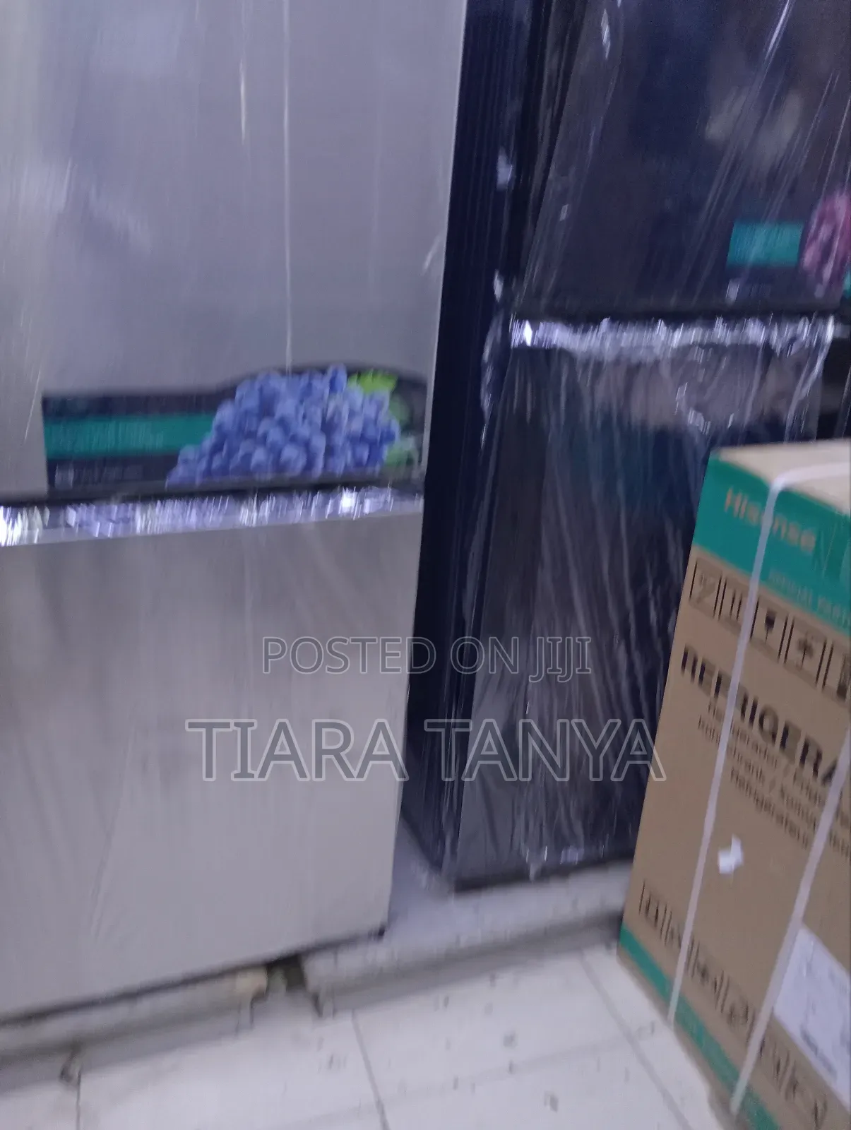 Hisense Bottom Fridge With Inbuilt Water Dispenser 286L