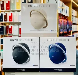 Harman Kardon Onyx Studio 8
Portable Bluetooth Speaker - New