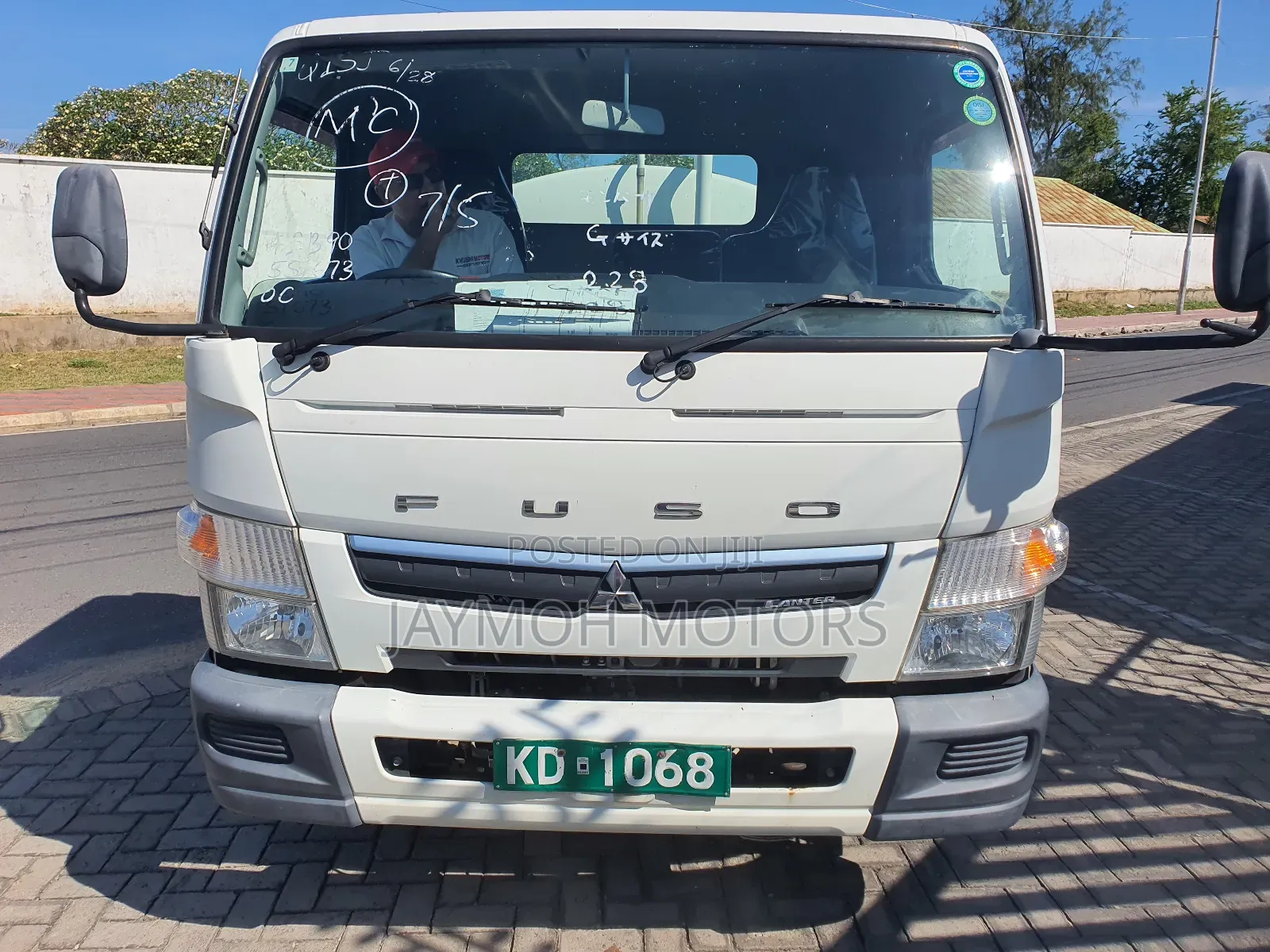 Mitsubishi Canter