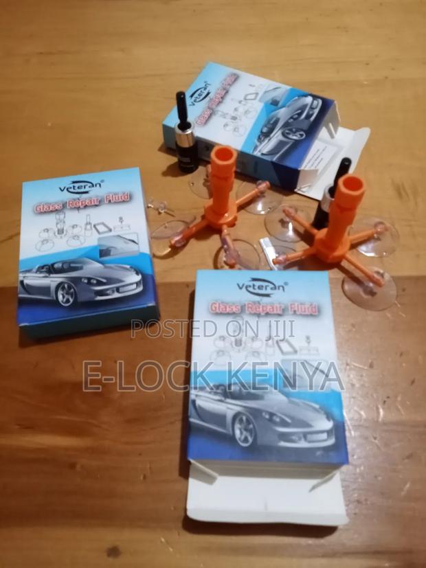 Good Reviews Cracked Windshield Restoration Kits