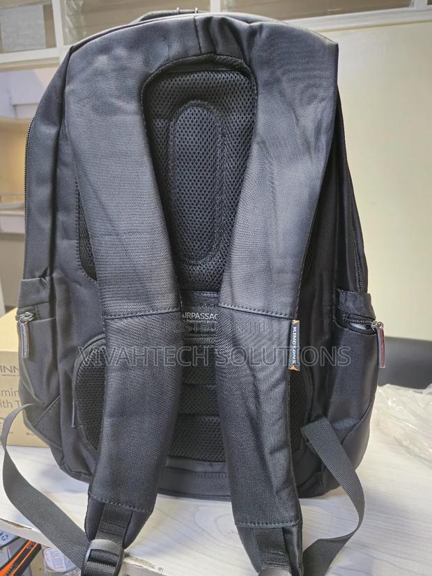 Kingsons KS3027W 15.6′′ Black Laptop BACK Backpack - thumbnail 4