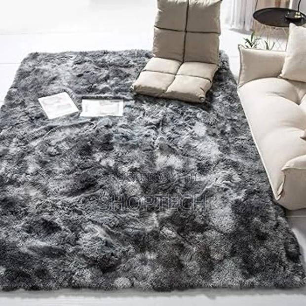 Fluffy Carpet 7 by 10 - main view