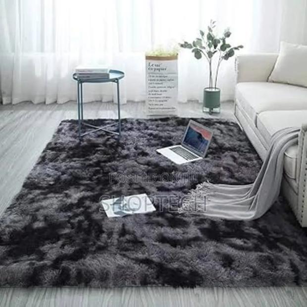 Fluffy Carpet 7 by 10 - thumbnail 2