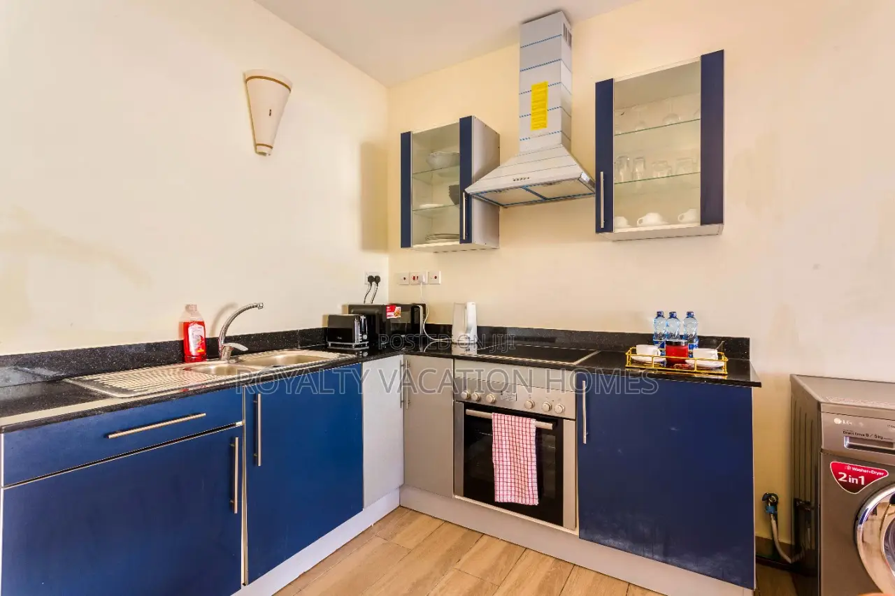 Beachfront Getaway Studio Apartment in Diani