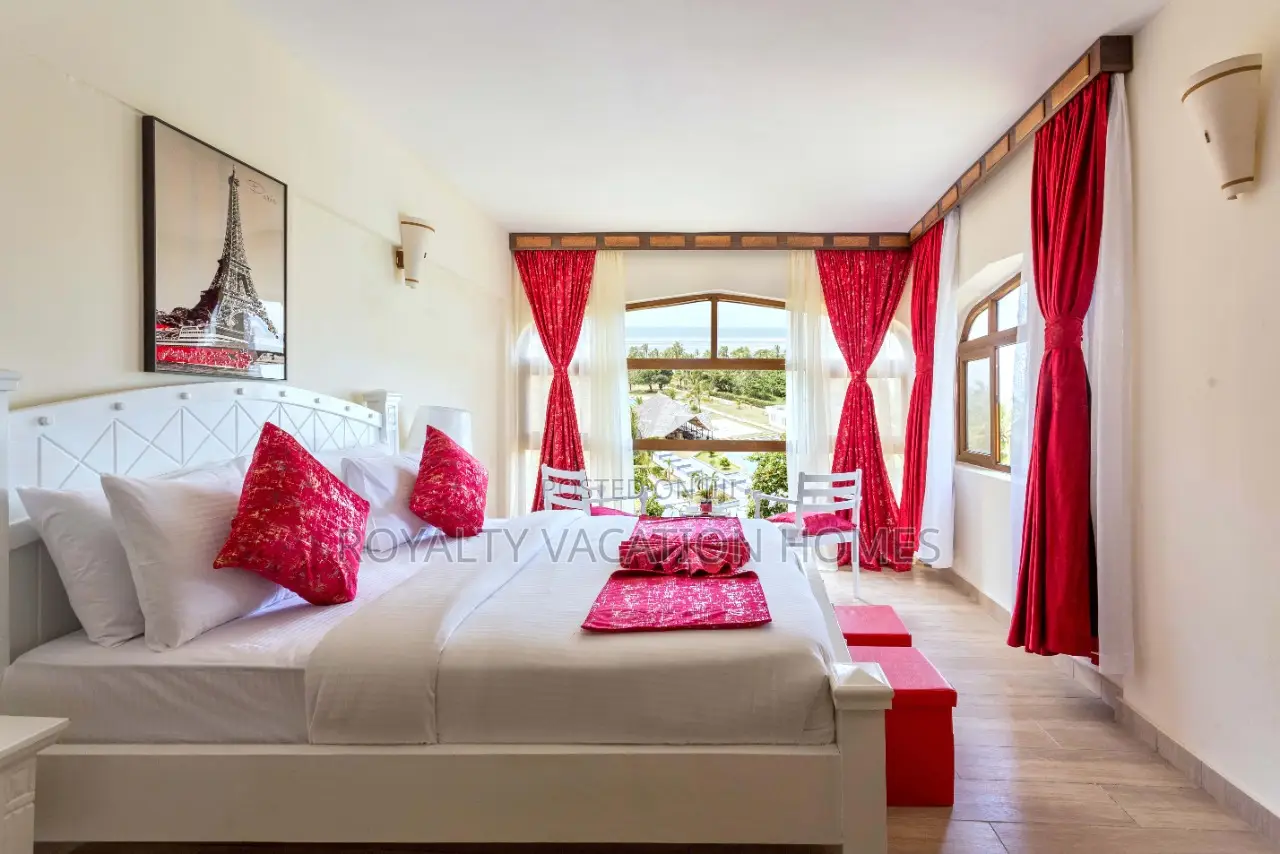 Beachfront Getaway Studio Apartment in Diani
