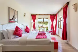 Beachfront Getaway Studio Apartment in Diani