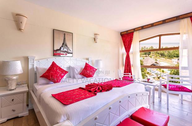 Serene Getaway: 1br Diani Golden Beachfront Studio. - thumbnail 2