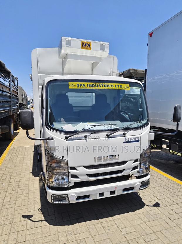 Zero Mileage Blue Power Isuzu NMR Truck - thumbnail 6