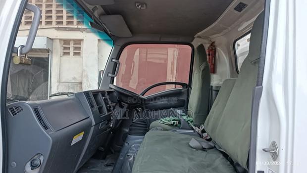 Isuzu Nqr81 Extra Long Chasis - thumbnail 5