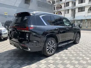 Lexus LX 2023 Black