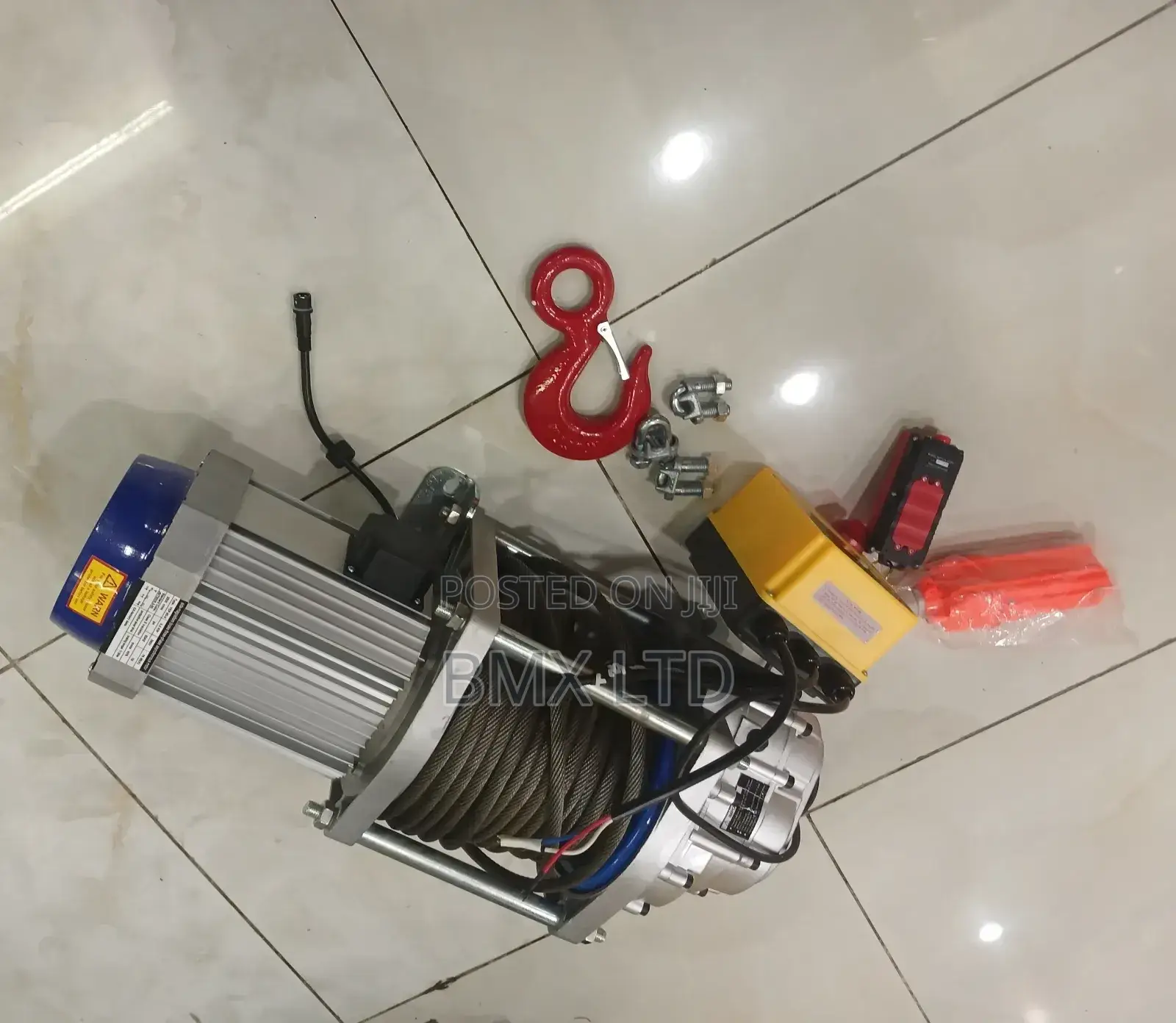 3 Tones/30metres Hoist