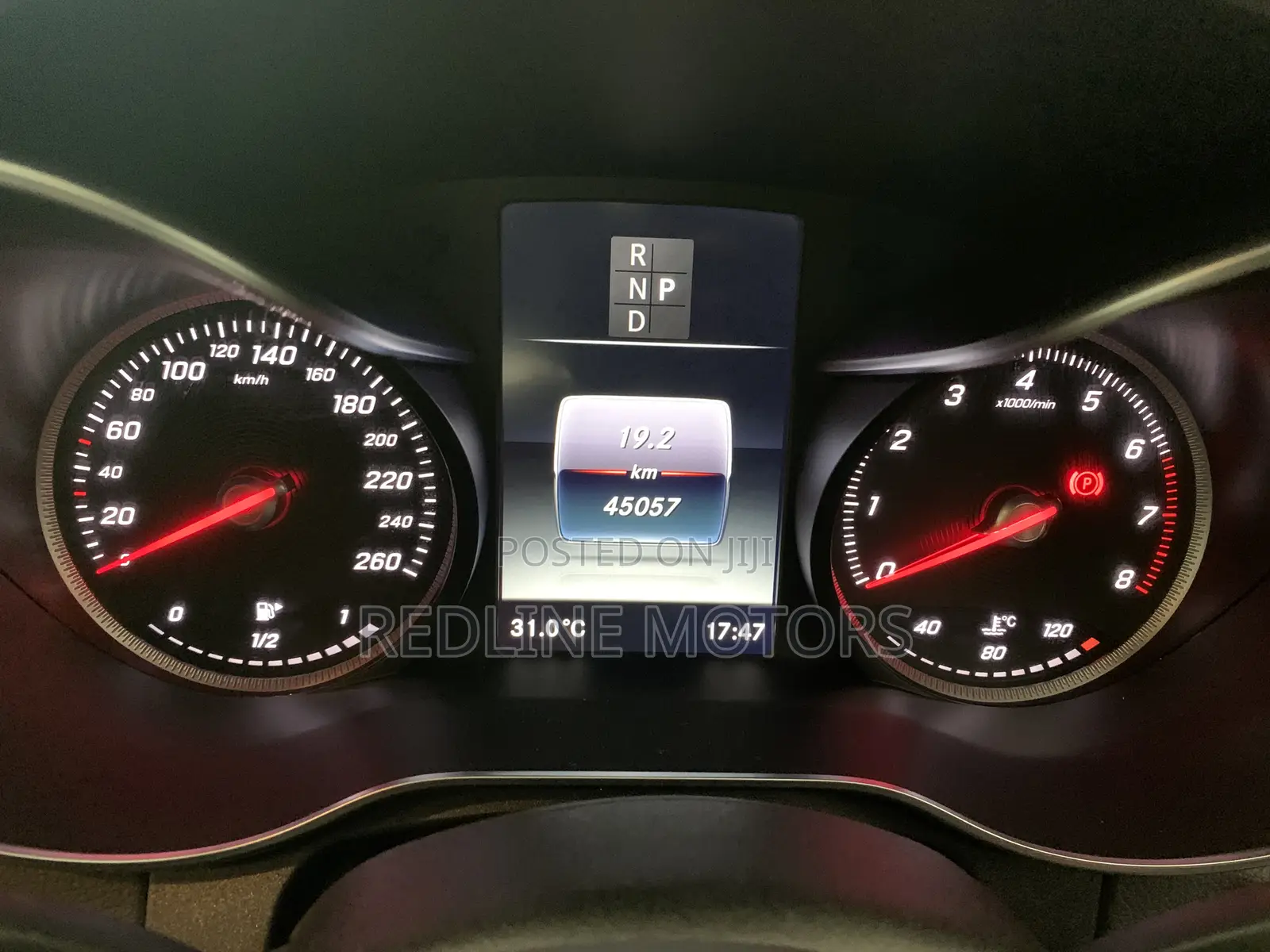Mercedes-Benz C250 2017 Silver