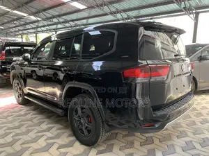 Toyota Land Cruiser 2018 Matt Black