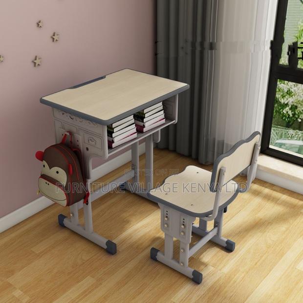 Contemporary Adjustable Kid's Desk - main view