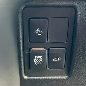 Lexus LX 570 AWD 2017 Gold