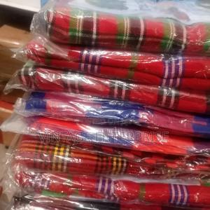 *Kenyan Maasai Shuka* - main view