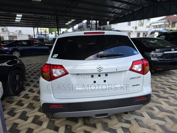 Suzuki Escudo 2018 White - thumbnail 7
