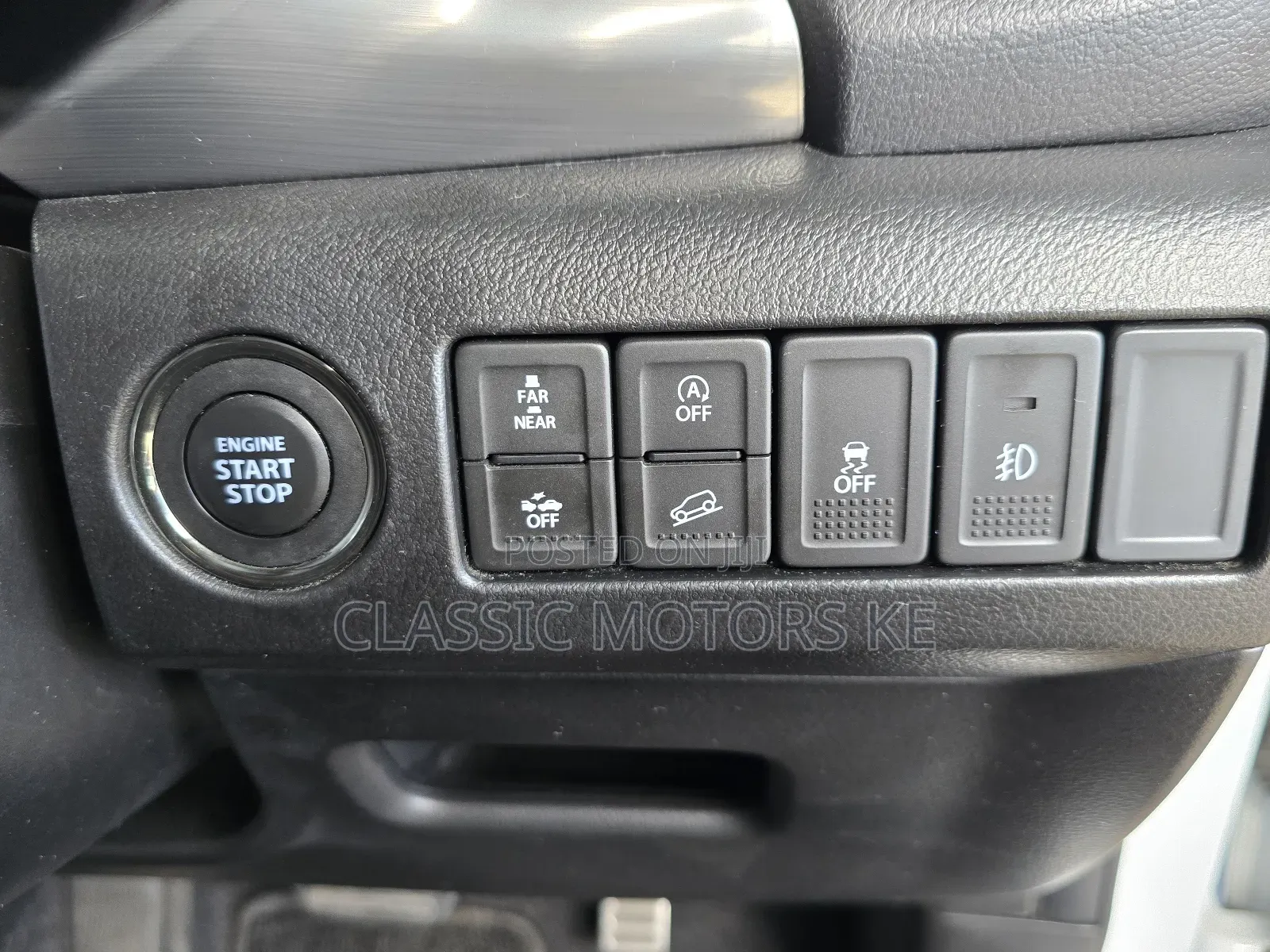 Suzuki Escudo 2018 White