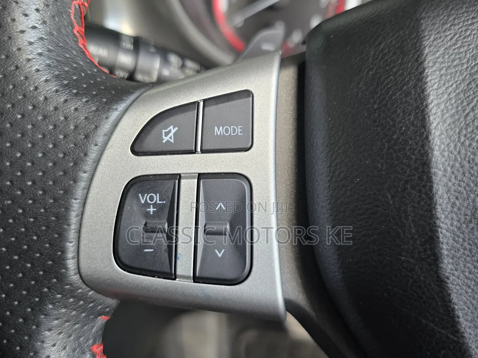 Suzuki Escudo 2018 White