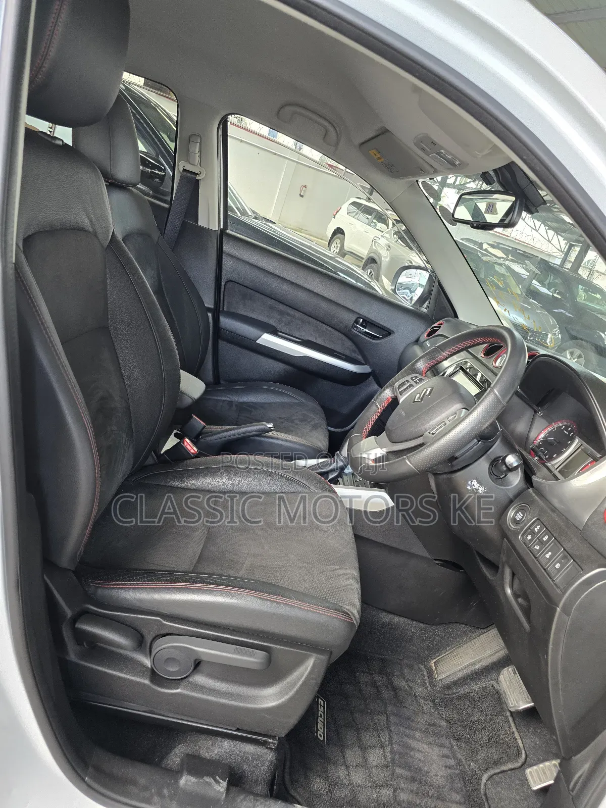 Suzuki Escudo 2018 White
