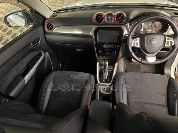 Suzuki Escudo 2018 White - thumbnail 10
