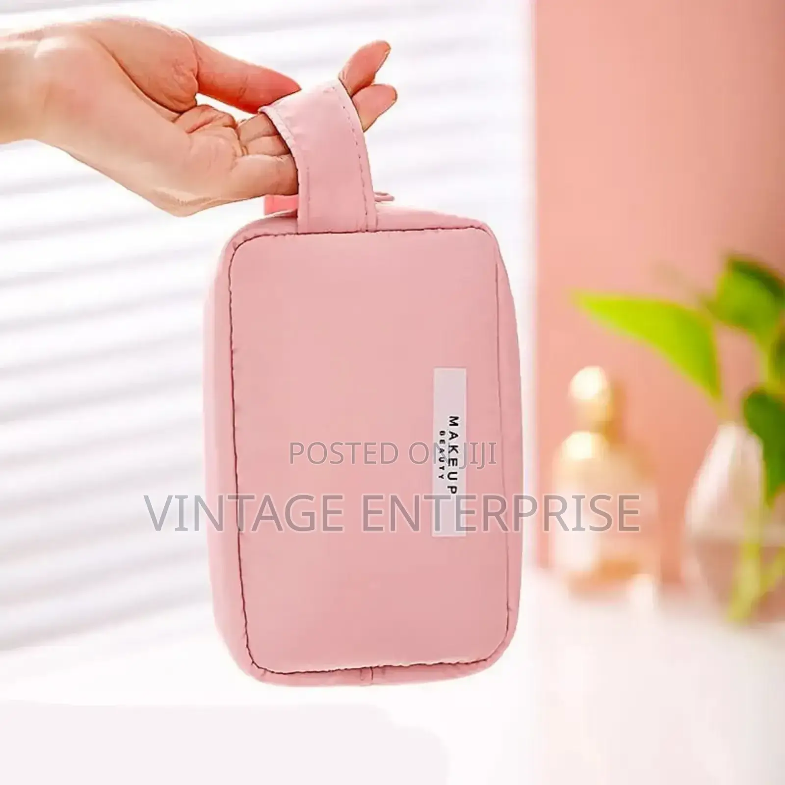 Small Travel Makeup /Cosmetic Pouch Waterproof Bag for Women