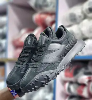 New Balance CX 72