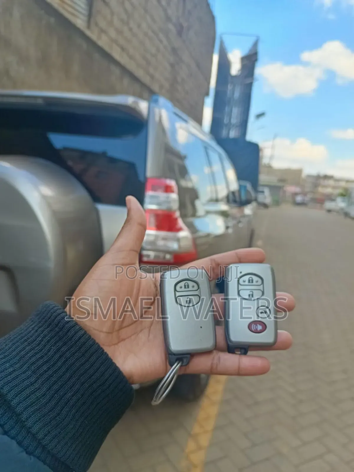 Car Key Replacement Programming and Cutting