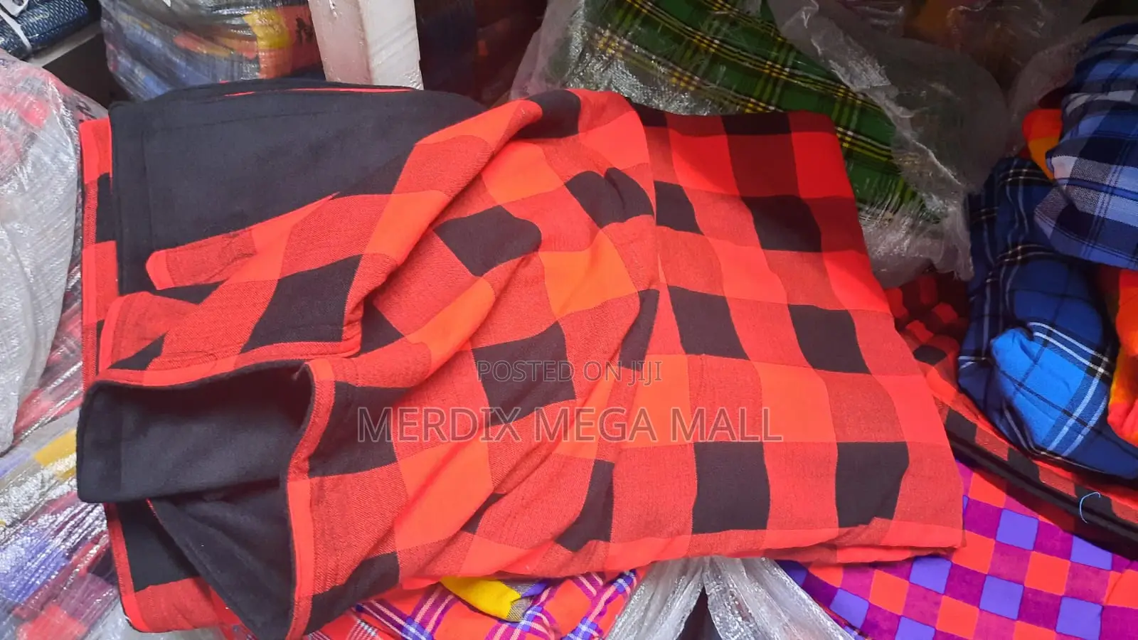 NRB24MS002,Fleece Blankets,Maasai Shuka