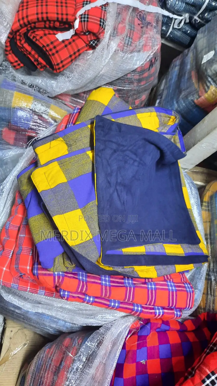 NRB24MS002,Fleece Blankets,Maasai Shuka