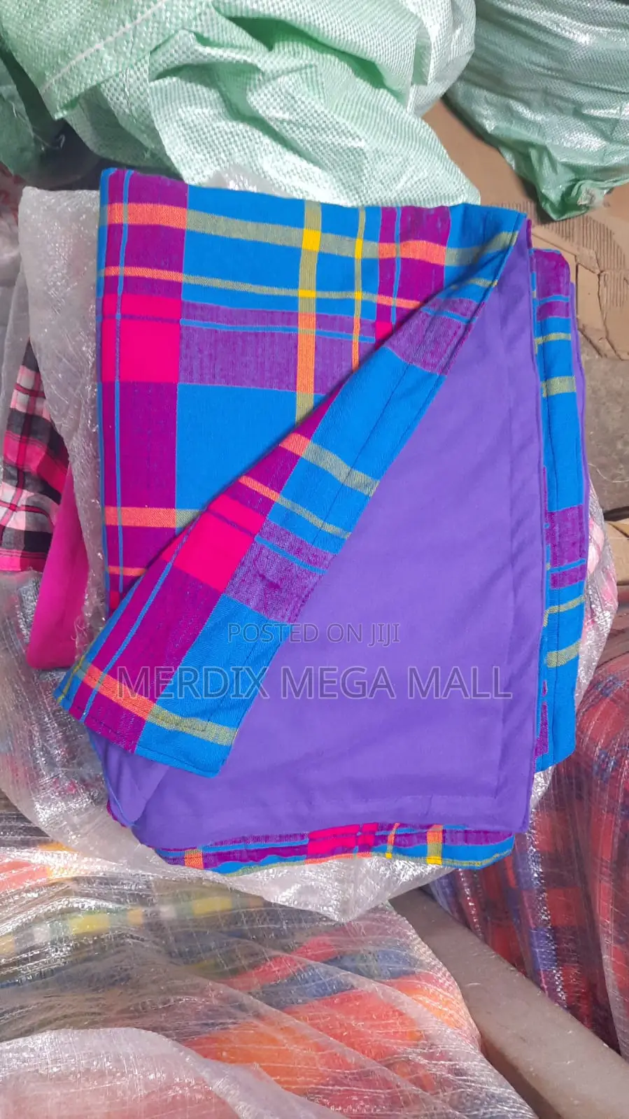 NRB24MS002,Fleece Blankets,Maasai Shuka