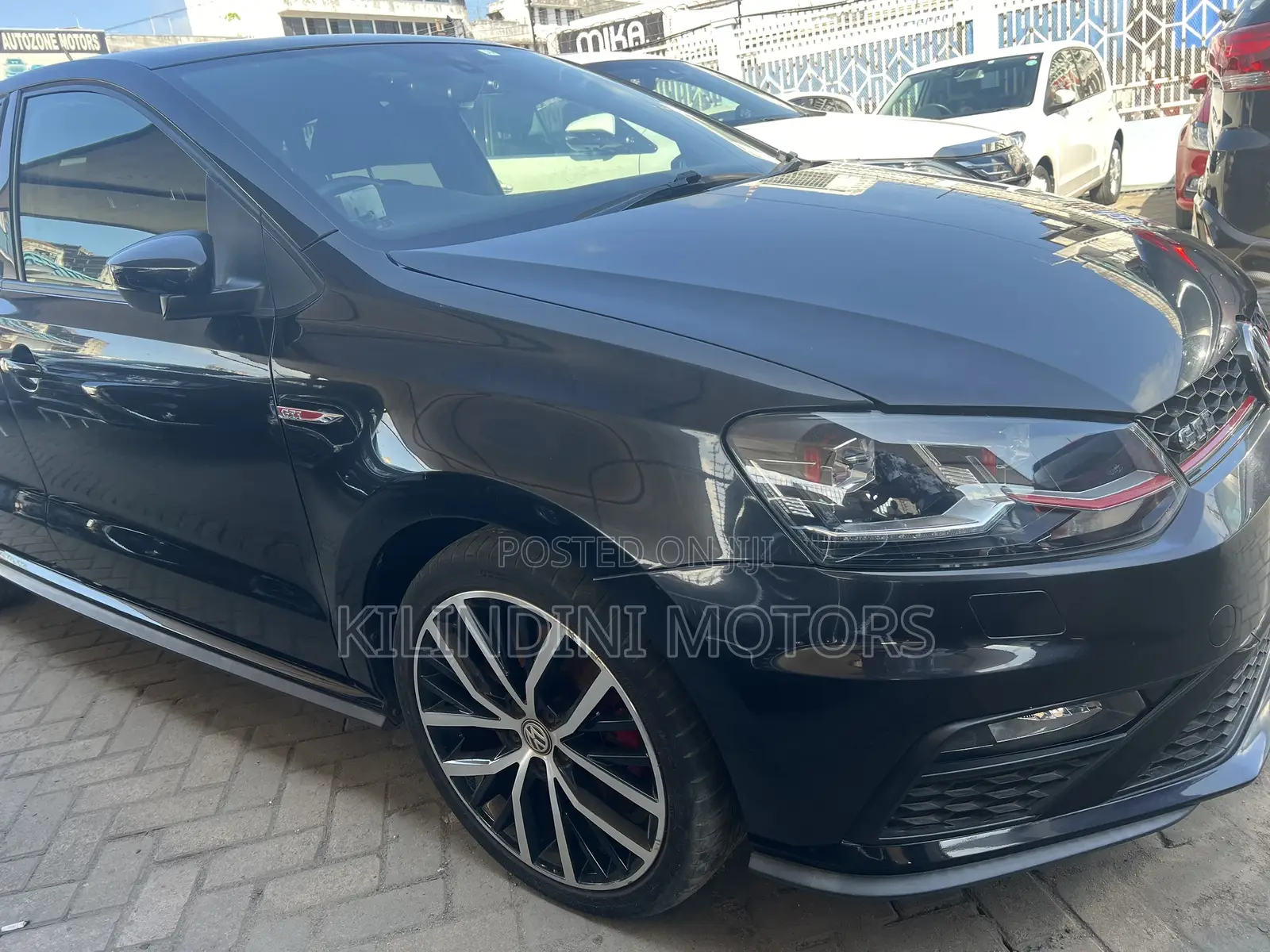 Volkswagen Polo 2018 Black