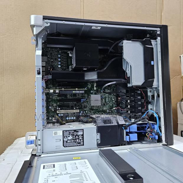 Desktop Computer Dell Precision 5820 96GB Intel Xeon HDD+SSD 4T - thumbnail 2