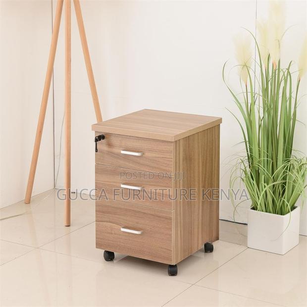 Cabinets: Mobile 3-Drawer Office Table Storage Cabinet - thumbnail 2