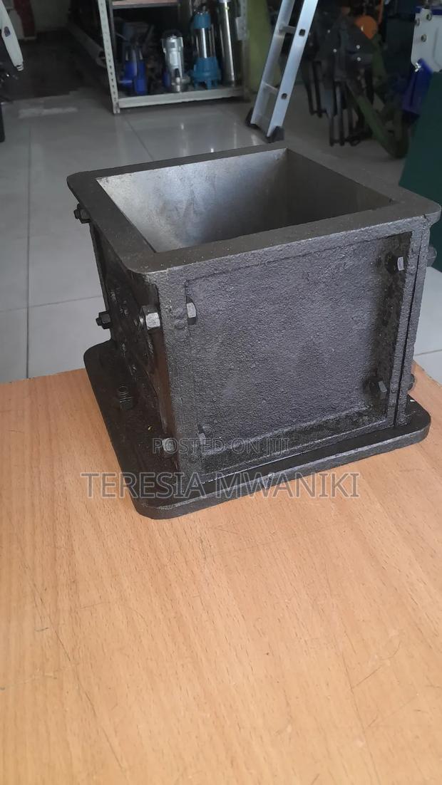 Cube Moulds/15cm3 Concrete Mould - thumbnail 3