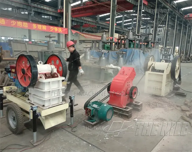 PC600×400 Hammer Crusher With High-Speed Rotary Hammer Head