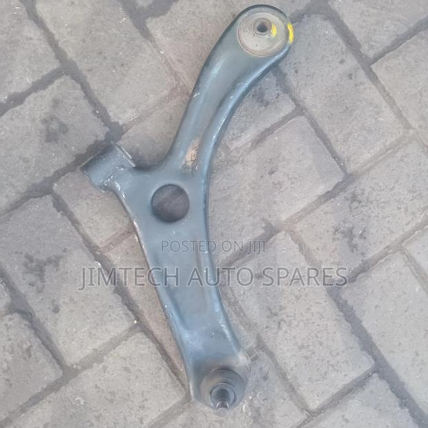 Toyota Passo Control Arm - thumbnail 2