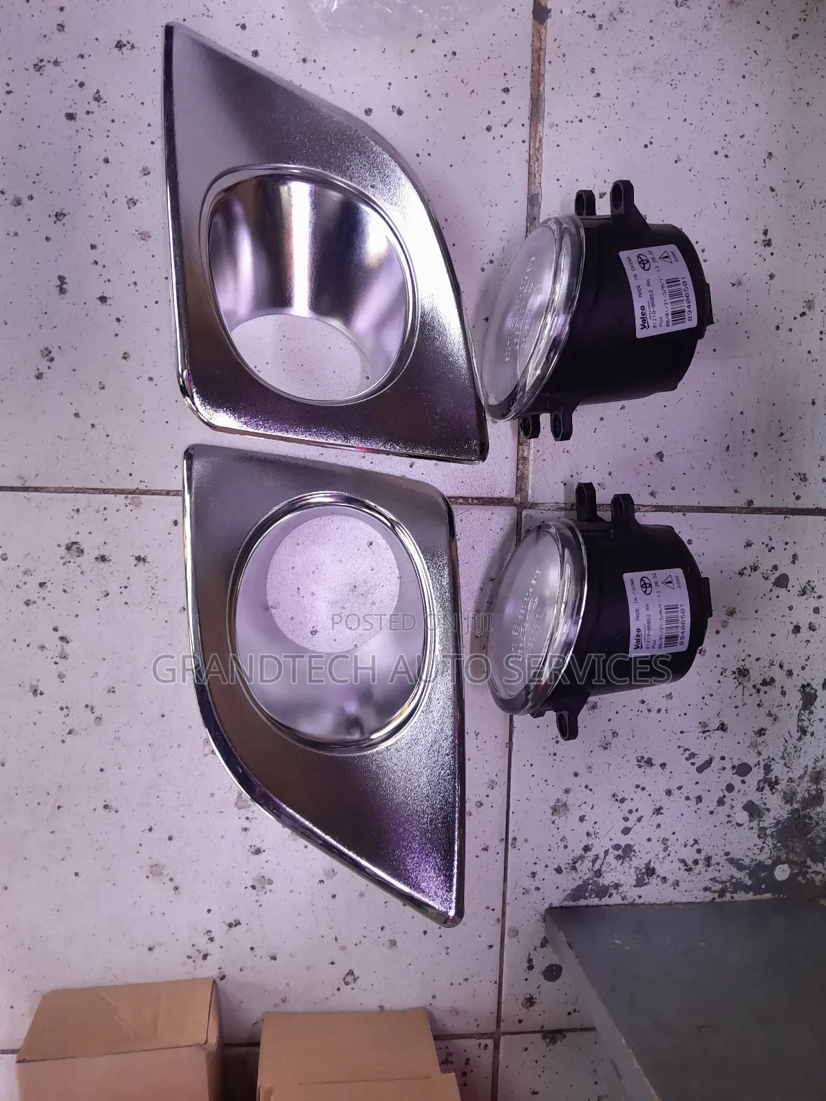 Premio 260 Foglights and Covers Set