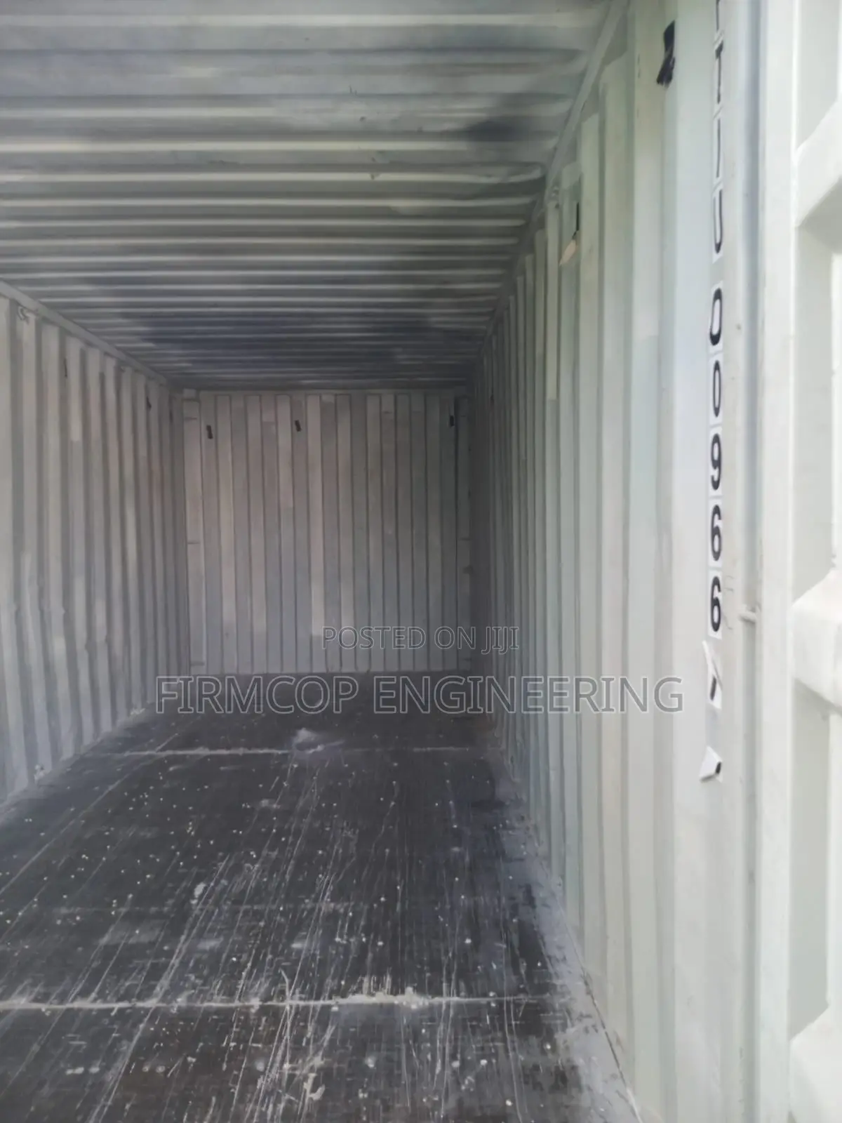 Shipping Containers in Stock-20ft