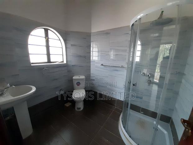 7bdrm Villa in Runda for sale - thumbnail 9